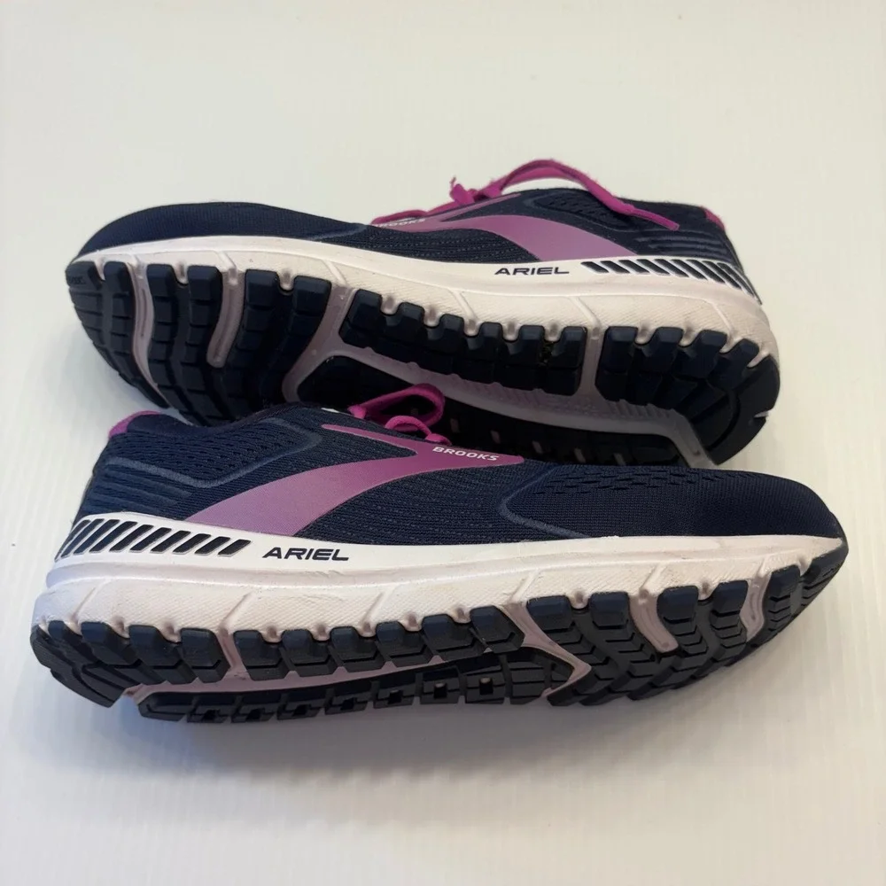 Brooks ariel 20